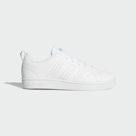 adidas vs advantage white